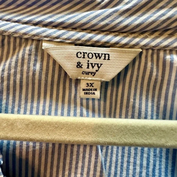 Crown & Ivy Blue Pinstripe Blouse - Picture 2 of 3